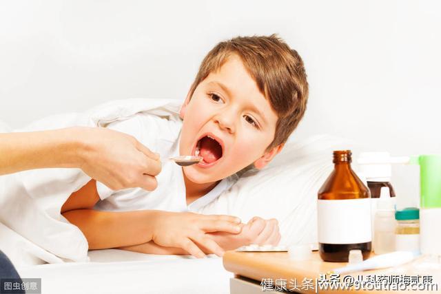 小朋友感冒了，吃感冒药有4个常识，知道了可减少孩子身体伤害