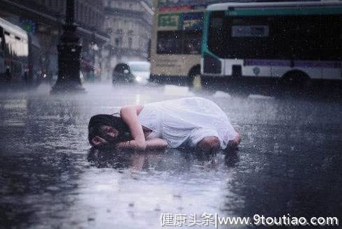 心理测试：哪一场下雨天让你最难受？测你内心害怕失去什么