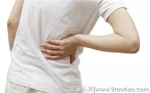 女人经常腰疼，可能是得了这5种病，请抓紧去检查