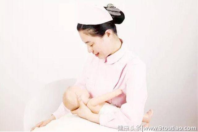 母乳喂养让乳房变形？医生：变形从怀孕开始，不要归咎于哺乳