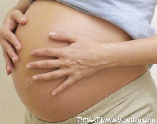 怀孕十个月，这个月是胎儿发育高峰期，及时补充营养太关键