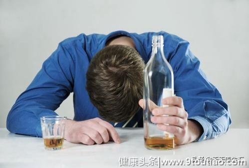 男性“喝大了”对肝肾影响大？前列腺抗议：“我才是最难受的”