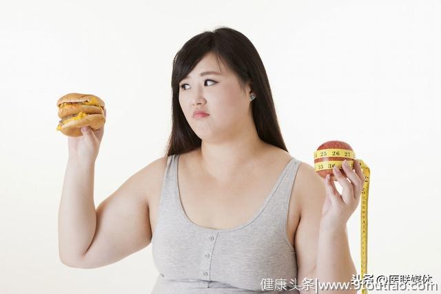 女人一到更年期，就容易发胖？做好这3点，身体变瘦少烦恼