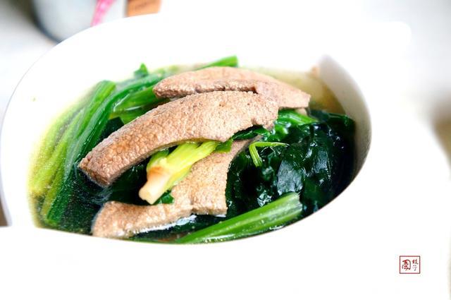 春季养肝食谱—菠菜猪肝汤