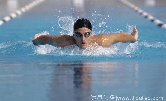 游泳可以改善颈椎疼痛