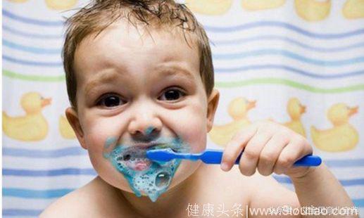 4个小妙招教你如何给宝宝婴儿期防蛀牙