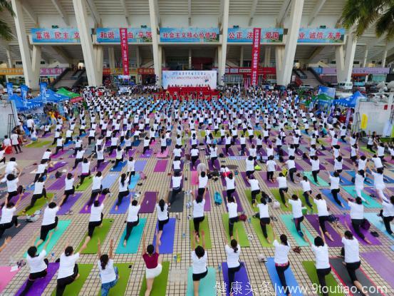 2017年珠海市第二届千人瑜伽文化节圆满成功
