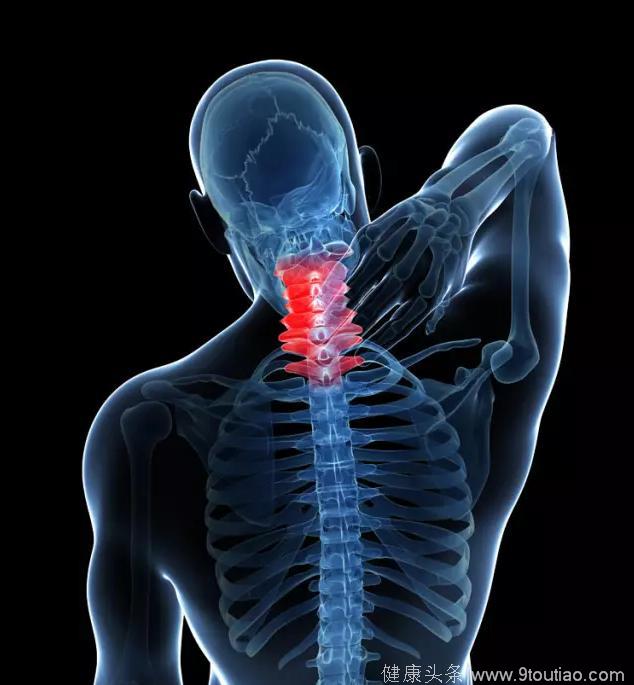 肩膀疼可能不是肩周炎，92%的人都治错病了！