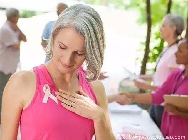 乳房健不健康2个方法自查！出现5个症状，可能是乳腺癌
