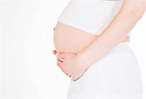 B超检查显示胎盘位置低很危险，孕妈该如何正确保胎？