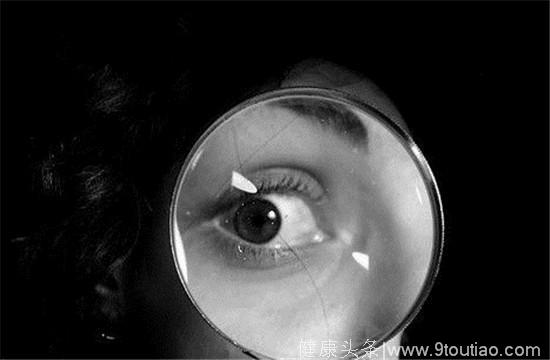 视力越来越差，眼睛干涩疼痛？详解中药决明子的4种功用