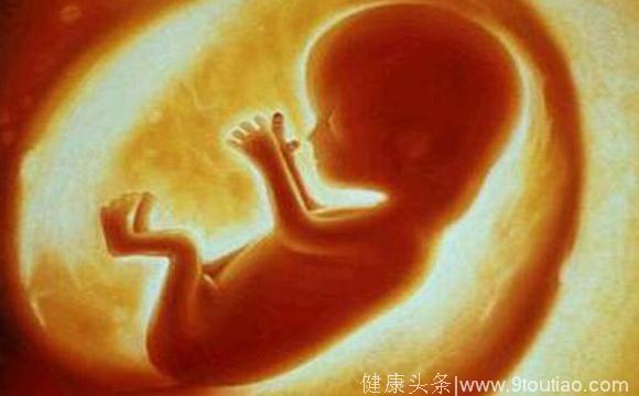孕妇3个地方增重，胎儿长肉妈妈不长肉的4个建议