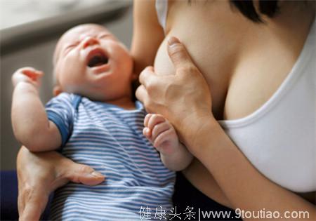 隆胸妈妈给孩子喂奶，“乳房”突然爆炸，吓哭20天的宝宝！