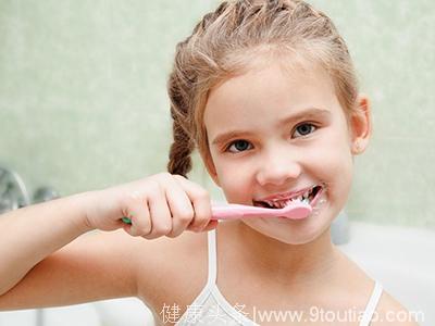 如何为宝宝挑选适合的牙膏和牙刷？