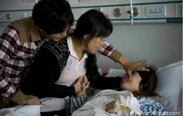 19岁孕妇怀胎11月未产子，医院检查过后医生骂老公太无知！