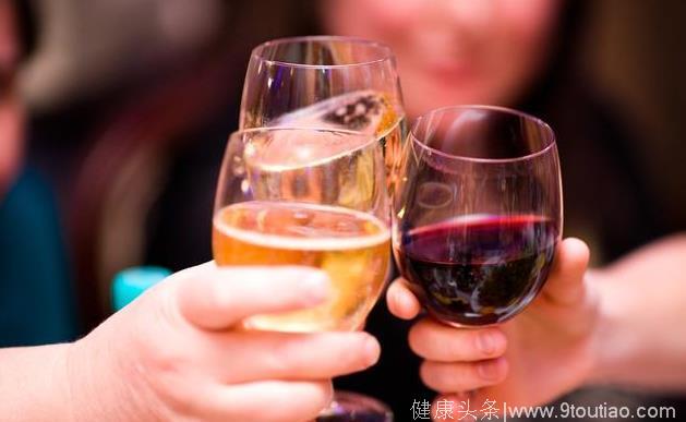 喝酒时需牢记3点，才能较好的保护肝脏，防止肝病侵入