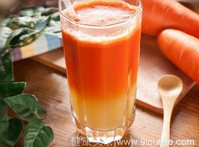 鲜榨胡萝卜汁有危害？这样喝最有营养，还能够预防癌症！