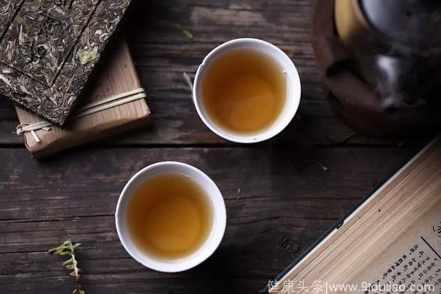 今天为大家介绍怎样喝茶养生？如何避免喝茶伤身呢？