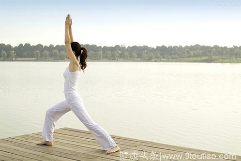瑜伽入门基本动作，每天10分钟，让你的身体更挺拔！