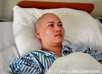 央视主持人肖晓琳肠癌去世，肠癌有哪些早期信号？如何治疗肠癌？
