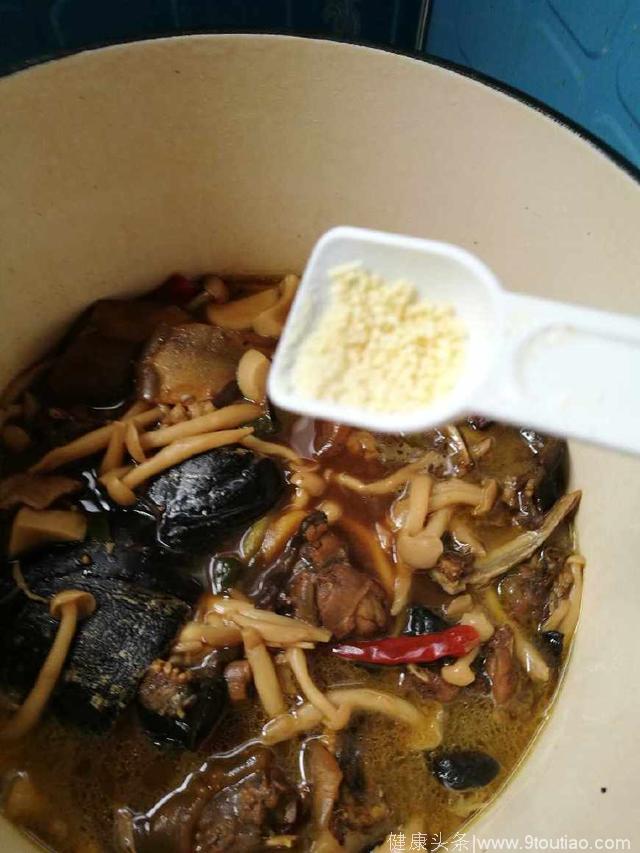 上海人年夜饭都吃的一道菜，抗癌小能手，常吃可降低血胆固醇