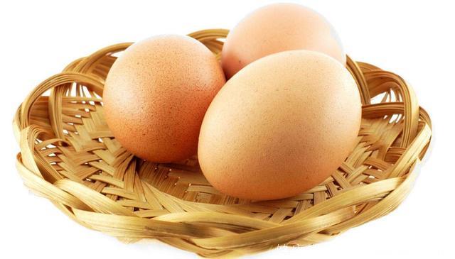 高血压人群吃鸡蛋对健康好还是坏？营养专家终于说出了标准答案！