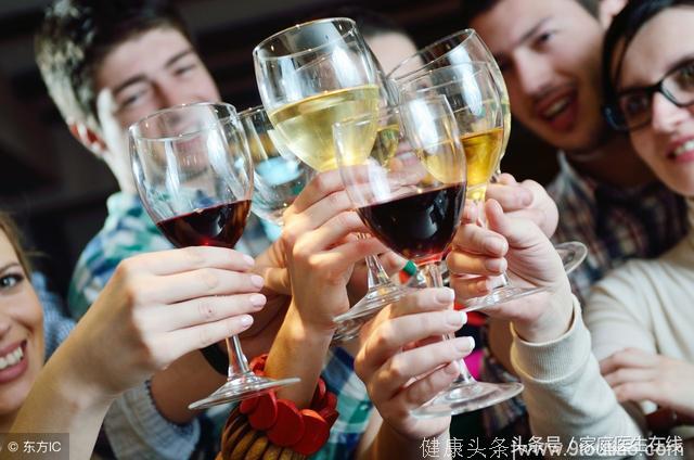 春节饮酒过度，小心肝癌来袭！如何喝酒不伤肝？医生是这么说的