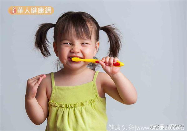 儿童口腔定期涂氟能有效预防蛀牙，8点注意事项