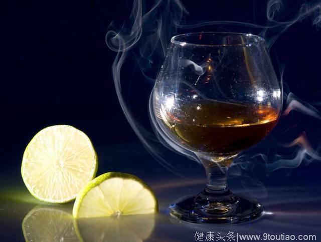 心理测试：4杯酒，你觉得哪杯有毒？测出你隐藏的心机有多重