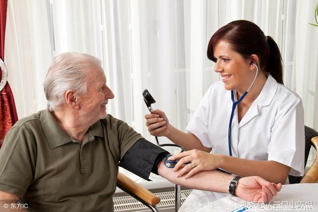 人老了都会得高血压吗？为什么一进医院就血压高？