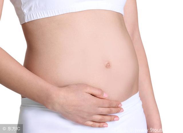 到了孕晚期，孕妈尽量不要做这3个动作，为了胎儿的健康要忍住！