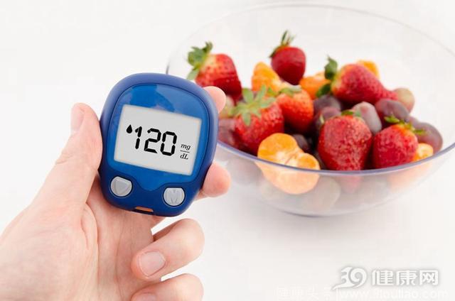 福音：3种水果在糖尿病人“白名单”，多吃不怕血糖升！