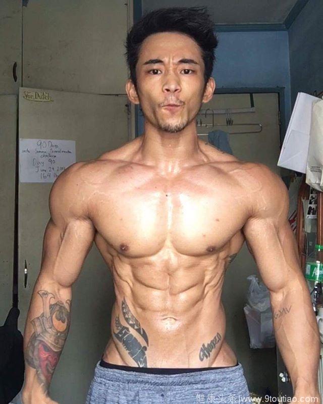 菲律宾肌肉猛男，健身是他唯一的信仰，哪怕抛弃了朋友！