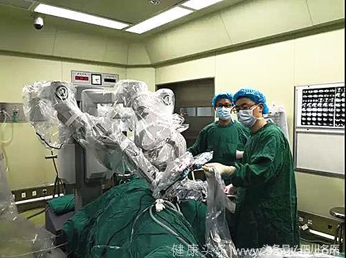 厉害了！华西专家完成世界首例罕见肿瘤切除术