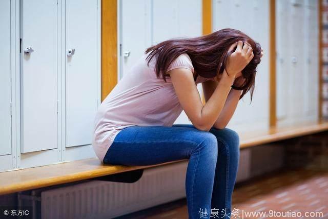 没有积蓄的新婚夫妻，怀孕后该不该生下孩子？