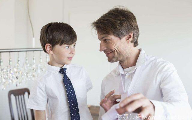 在家庭教育中，父亲对孩子的教育有什么作用呢？