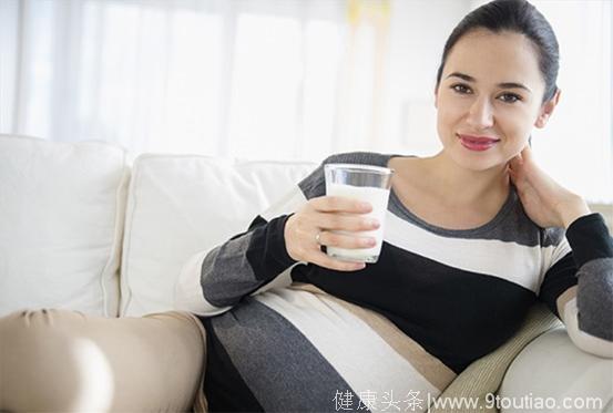怀孕期：4种关键的胎儿脑部发育营养素不可缺，这教你天然食补法