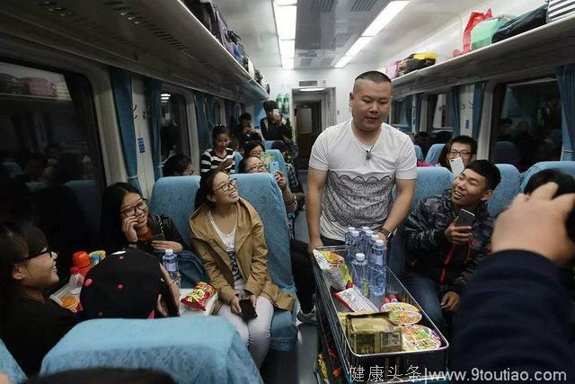 火车上带的哪些食物让您最眼馋？你在火车上最想吃什么呢？