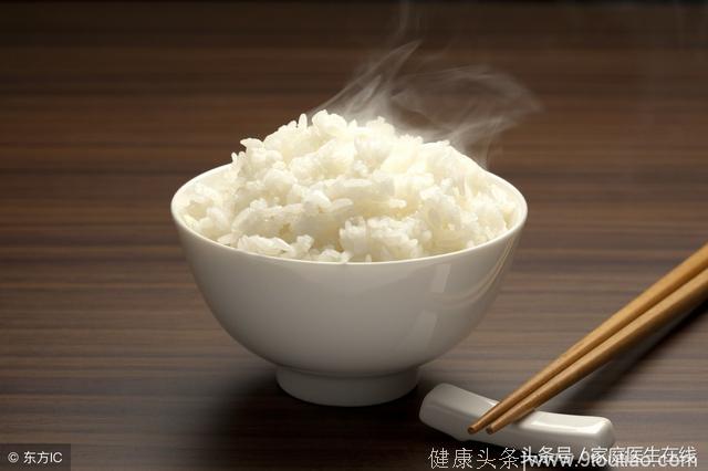 肠胃炎患者听好了：多吃这些食物，可助减轻肠胃负担