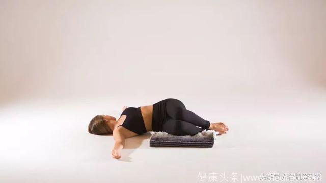 一套超简单的修复瑜伽，缓解腰痛超级有效