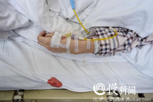 高考前10天 重庆17岁高三男生突患白血病，最大愿望是参加高考