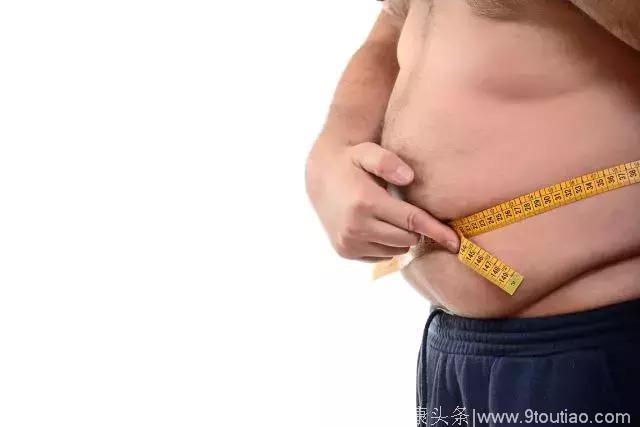 脂肪肝到癌症还有多远？看完你就明白了，赶紧减肚子！