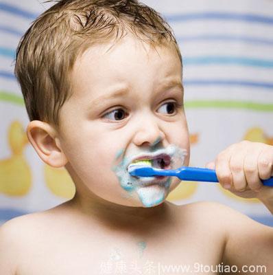 儿童牙膏问题多，选择宝宝牙膏时注重这几点，宝宝牙齿才更健康