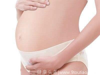 原来怀孕到这个月的时候，孕妈们就要注意防止“妊娠纹”了！