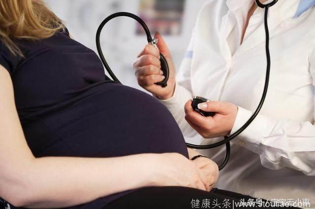 胎动有这2个特征，表明胎儿发育的很健康，孕妇不必担心