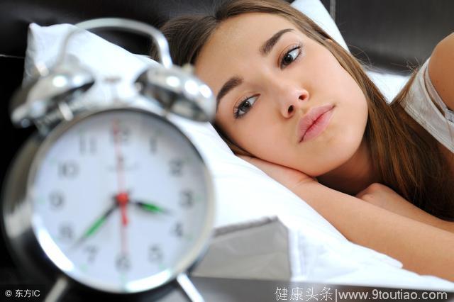睡前培养这4个习惯，想失眠都难，大大改善睡眠质量