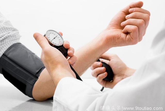 每次量出的血压都不一样，以哪个为准？看这四个环节你做的对不对