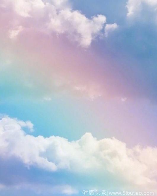 心理测试：4道彩虹，哪道出现时间最长？测真爱会在你几岁出现？