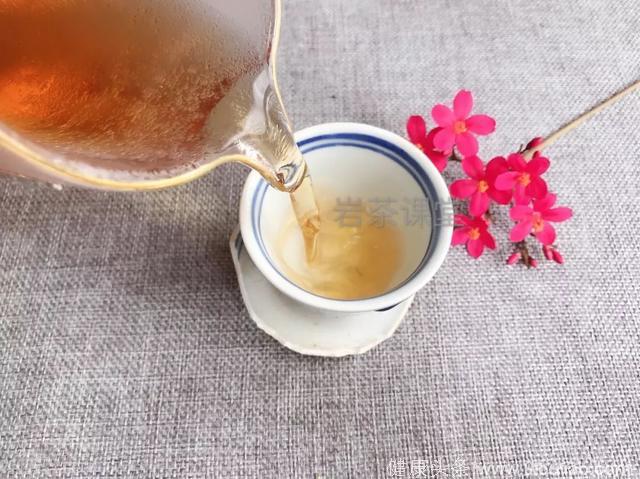 喝懂武夷岩茶肉桂，请学会闻香与品滋味，适用于所有武夷岩茶品鉴