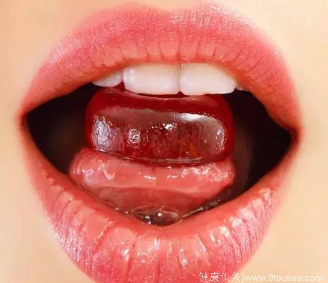 心理学：哪个嘴唇最难看？一秒测出你会在几岁丢掉初吻？